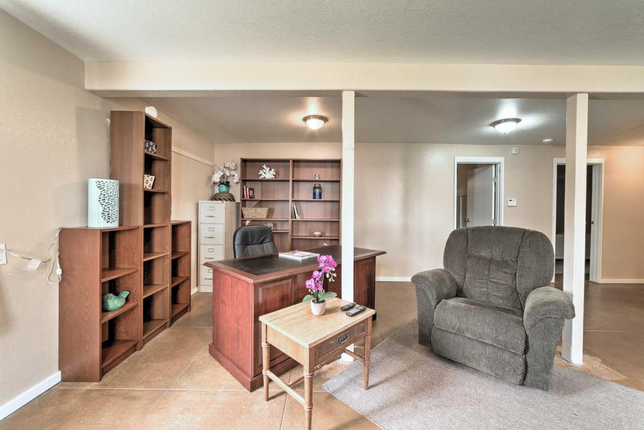 Hawaiian Hideaway With Yard Less Than 2 Miles To Hilo Bay! Extérieur photo